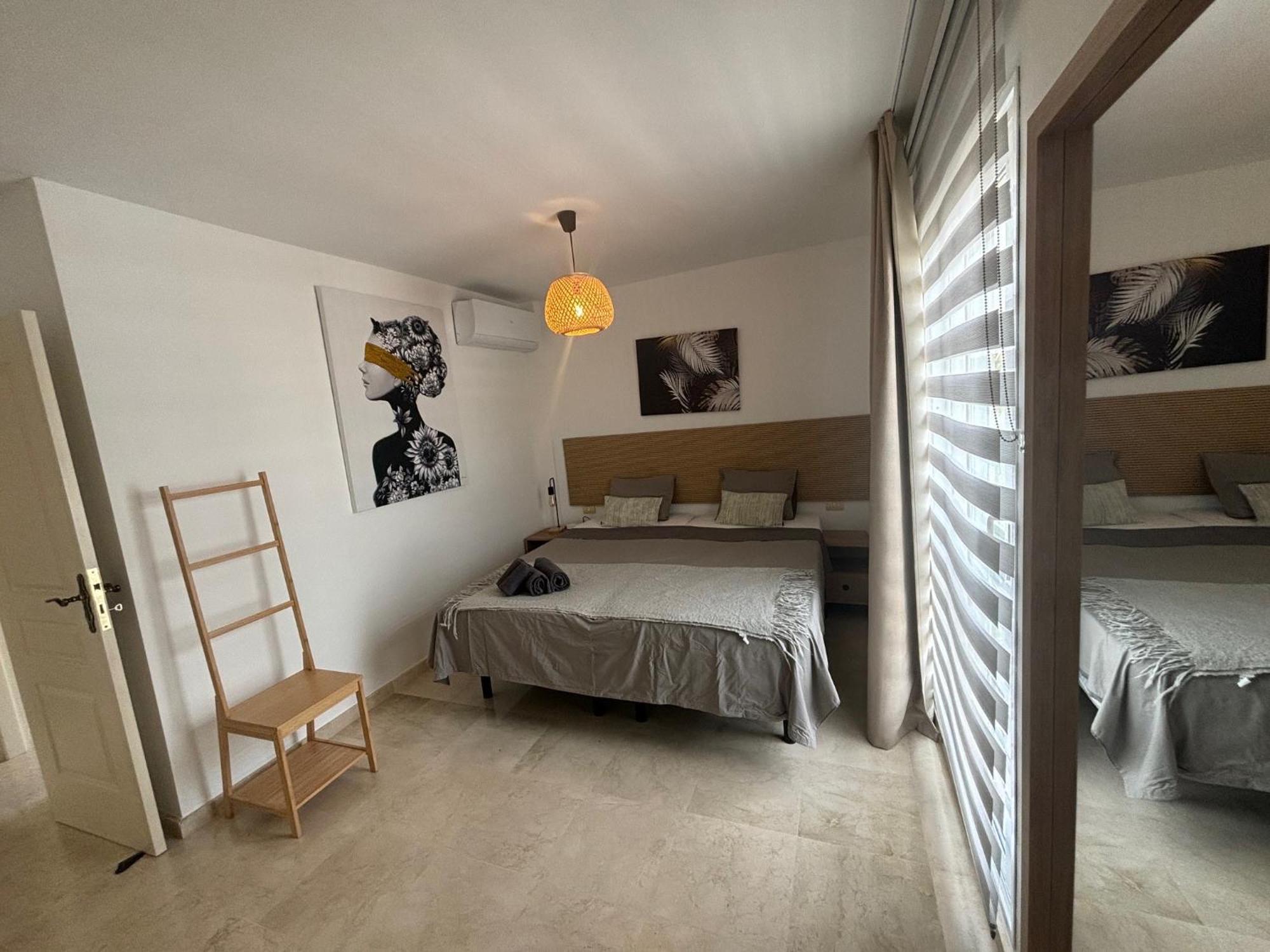 Penthouse With Great Sea View And Natural Reserve - Magnificent Swimming Pool - Calm And Bright
